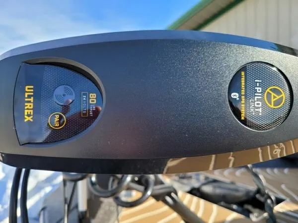 Slide: The Image of Xpress X21 Pro 2023 boat with Ultrex i-Pilot Link trolling motor control panel. - 4
