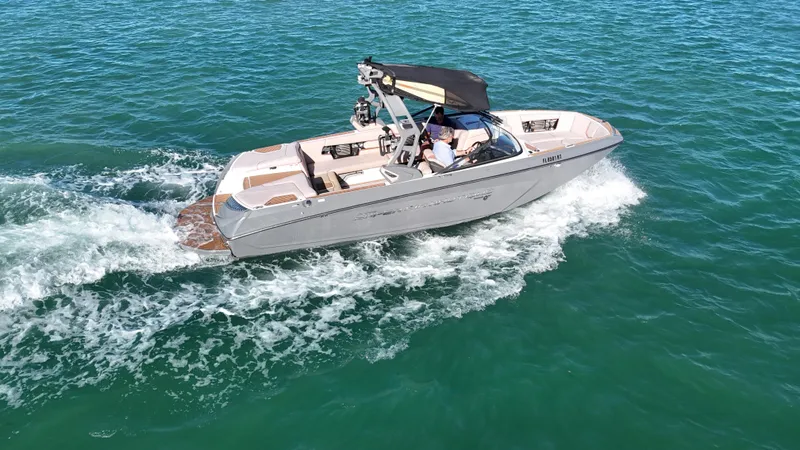 The Image of 2018 Nautique Super Air Nautique G25 cruising on open water. - 0