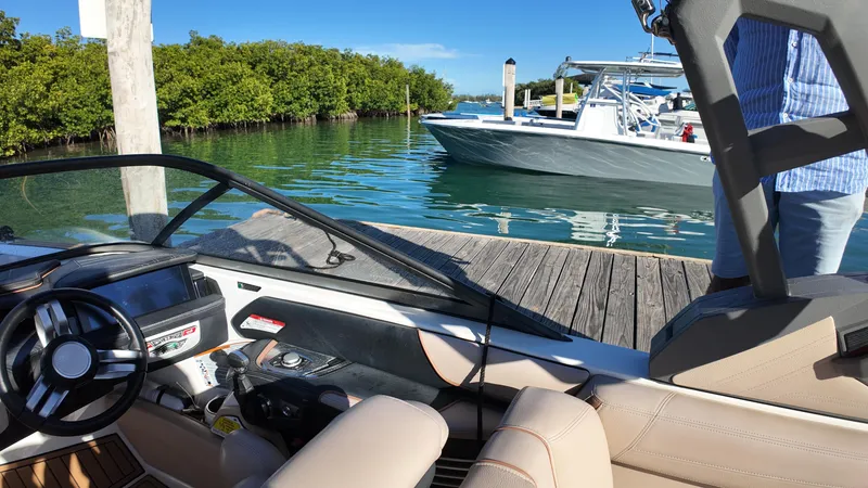 Slide: The Image of Nautique Super Air Nautique G25 2018 - 51