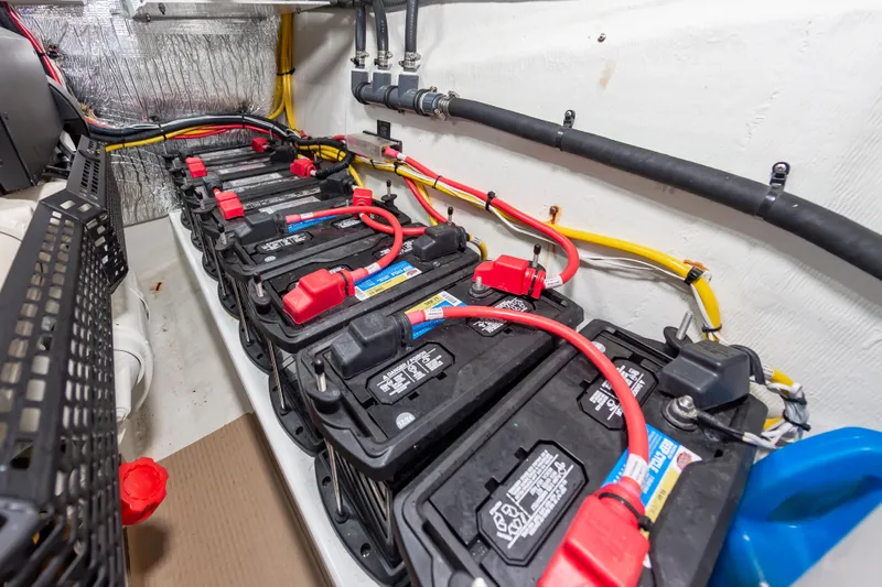 Slide: The Image of Cruisers Yachts 50 Cantius 2021 - 42