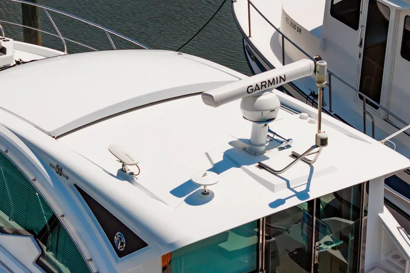 Slide: The Image of Cruisers Yachts 50 Cantius 2021 - 9