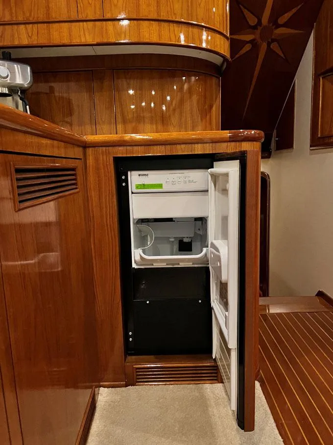 Slide: The Image of Ice Maker - 13