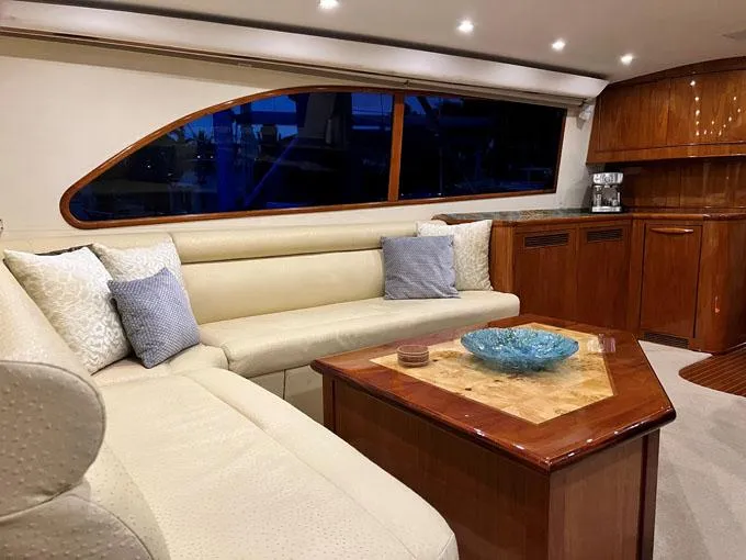 Slide: The Image of Salon Settee - 5