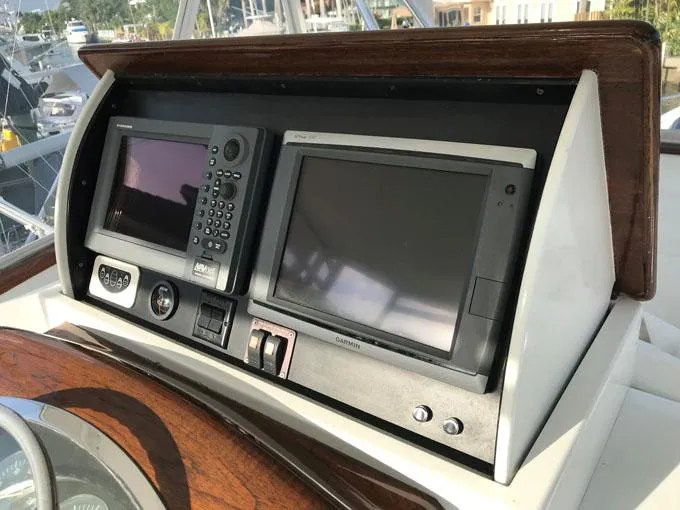 Slide: The Image of Helm Electronics - 59