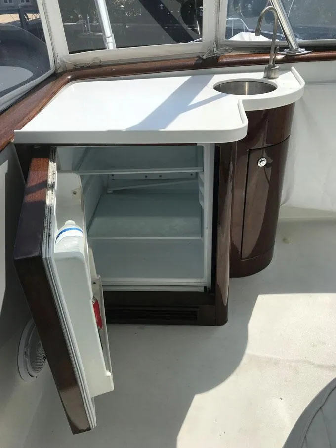 Slide: The Image of Bar Sink - 68