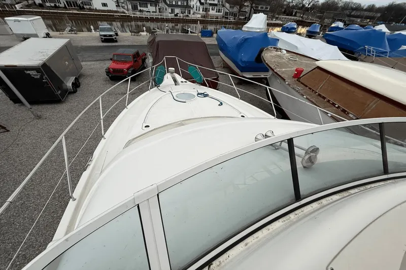 Slide: The Image of Silverton 39 Motor Yacht 2004 - 14