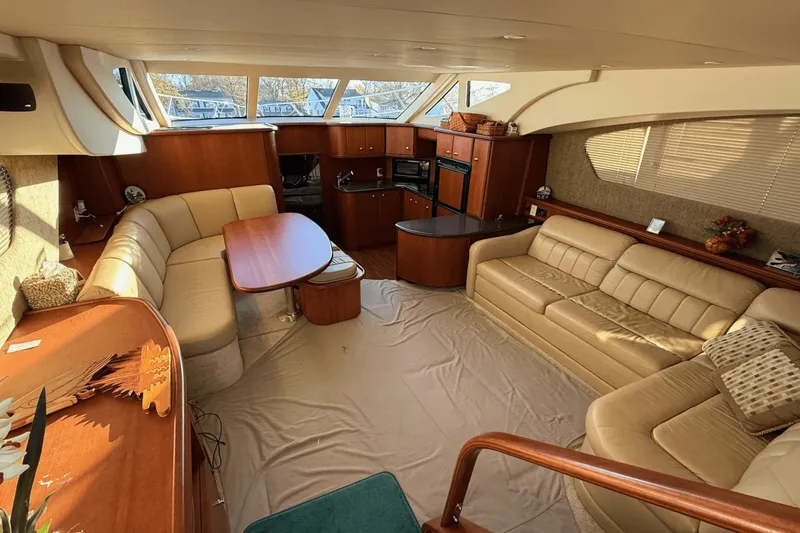 Slide: The Image of Silverton 39 Motor Yacht 2004 - 21