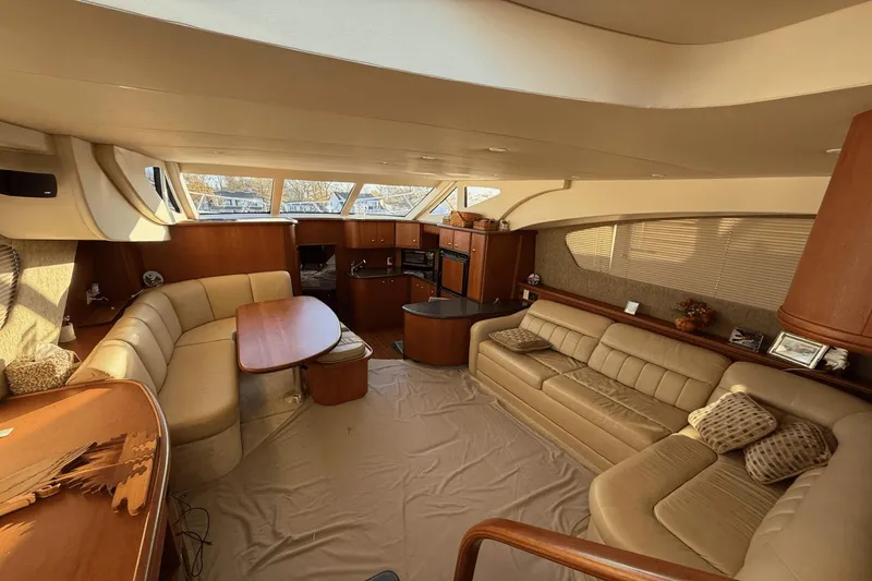 Slide: The Image of Silverton 39 Motor Yacht 2004 - 24