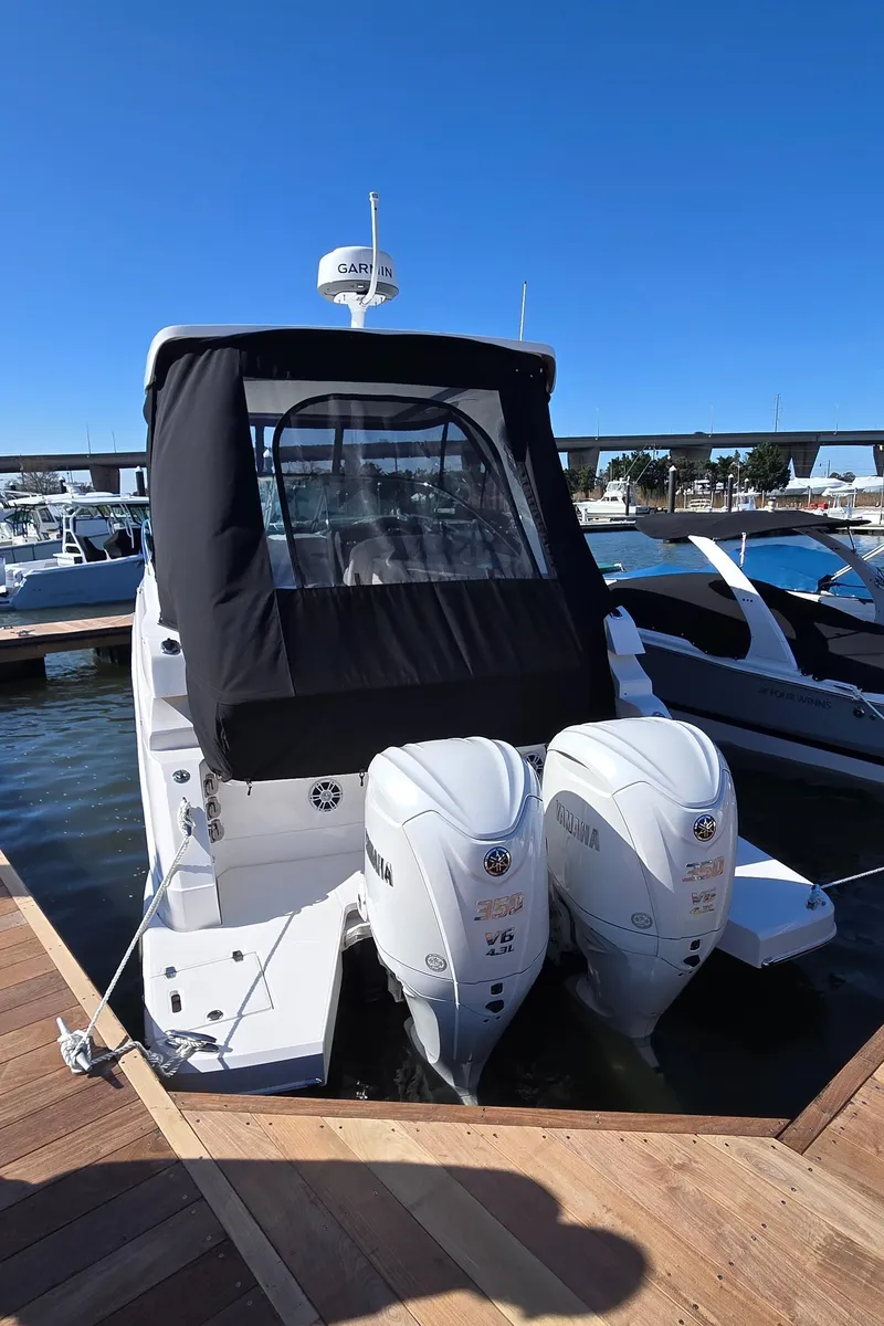 Slide: The Image of 2024 Regal 33 XO - 2