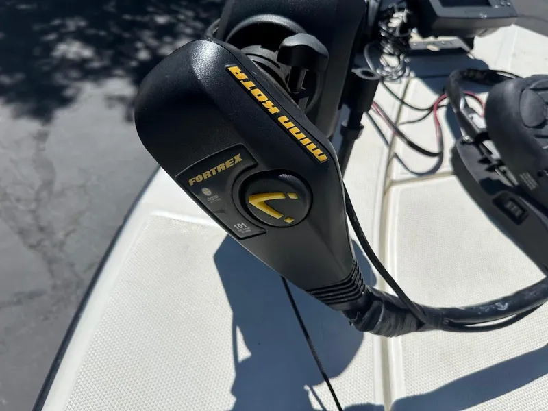 Slide: The Image of Close-up of a Fortrex trolling motor control on a 2007 Ranger 191 Cayman boat. - 19