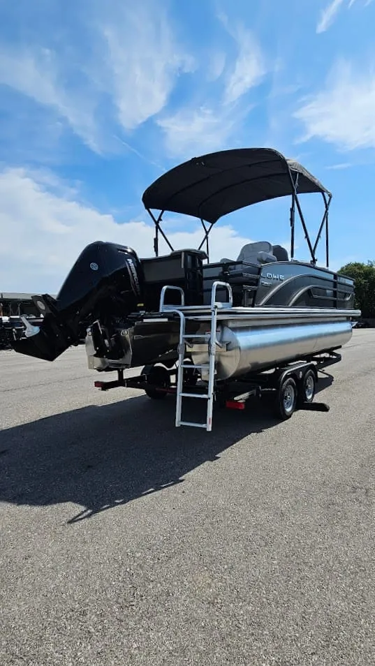 Slide: The Image of Lowe Pontoon SF214 2025 - 4