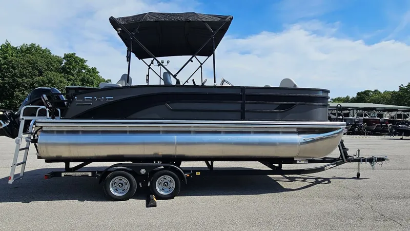 Slide: The Image of Lowe Pontoon SF214 2025 - 26