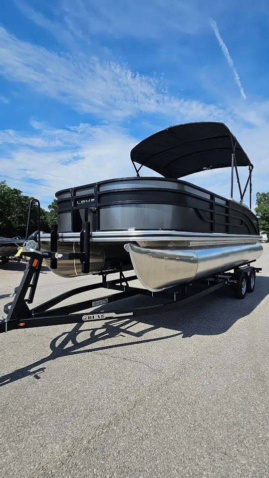 Slide: The Image of Lowe Pontoon SF214 2025 - 8