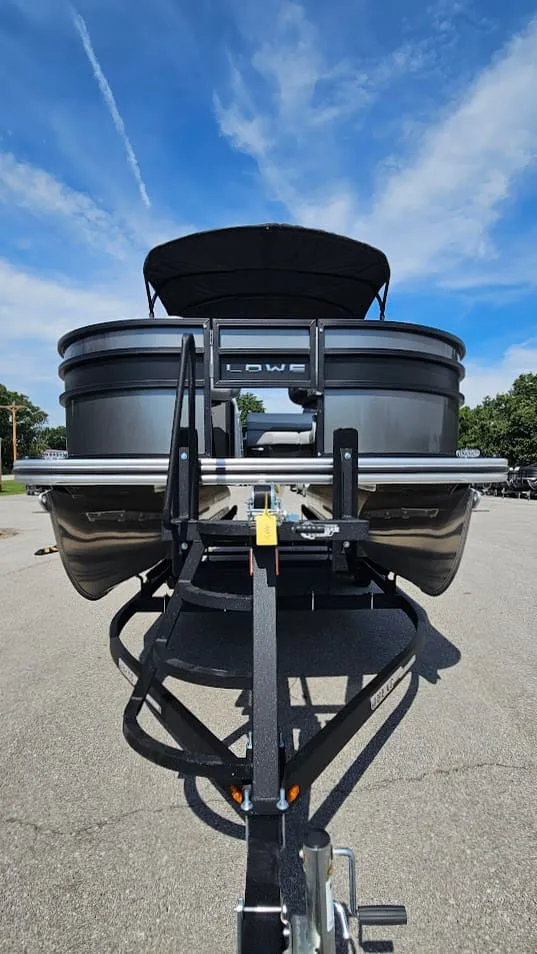 Slide: The Image of Lowe Pontoon SF214 2025 - 9