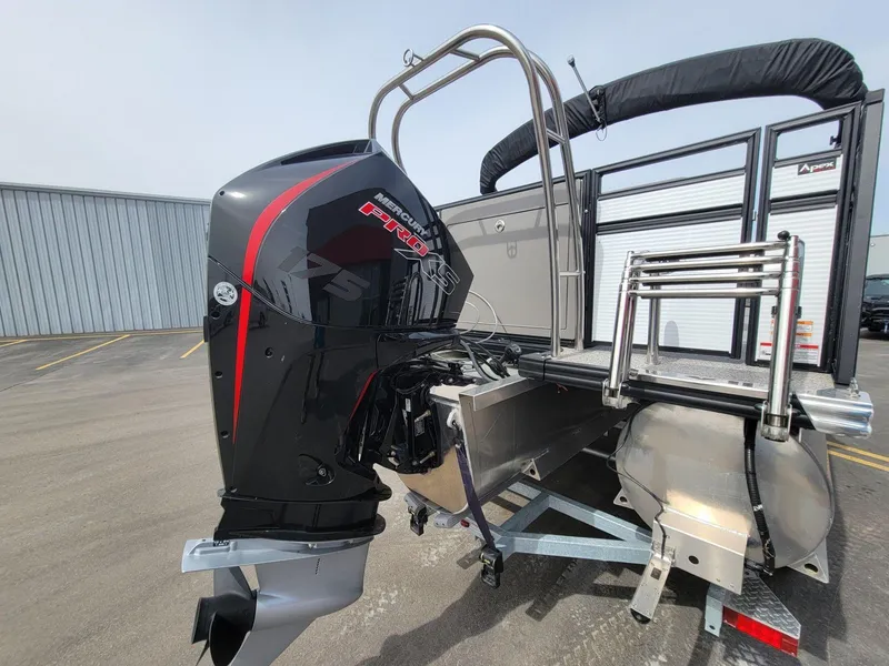 Slide: The Image of 2023 Angler Qwest 2285 Fish N Cruise boat with powerful Mercury outboard motor. - 5