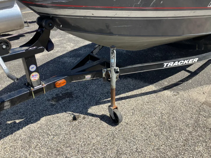 Slide: The Image of Tracker Super Guide V-16 SC 2015 - 9