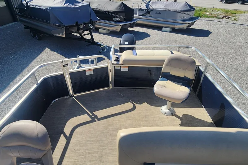 Slide: The Image of 2015 Landau A'Lure 212 Fishing boat interior with seating and railing. - 8