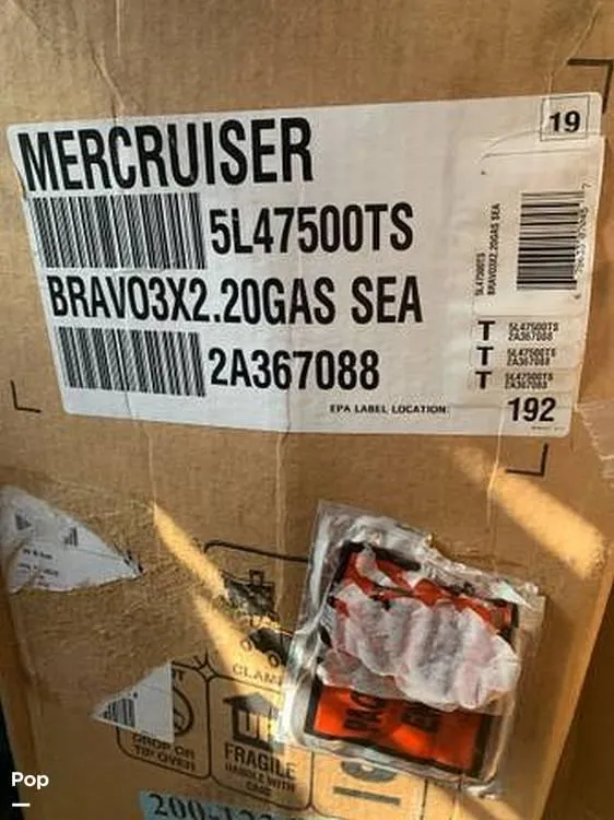 Slide: The Image of 2002 Maxum 3100SCR for sale in Falmouth, MA - 22