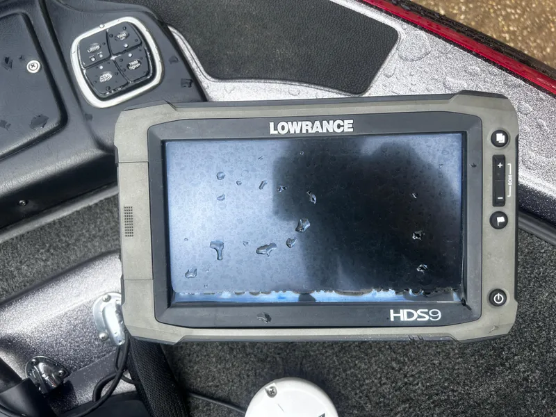 Slide: The Image of Skeeter 20i 2014 - 12