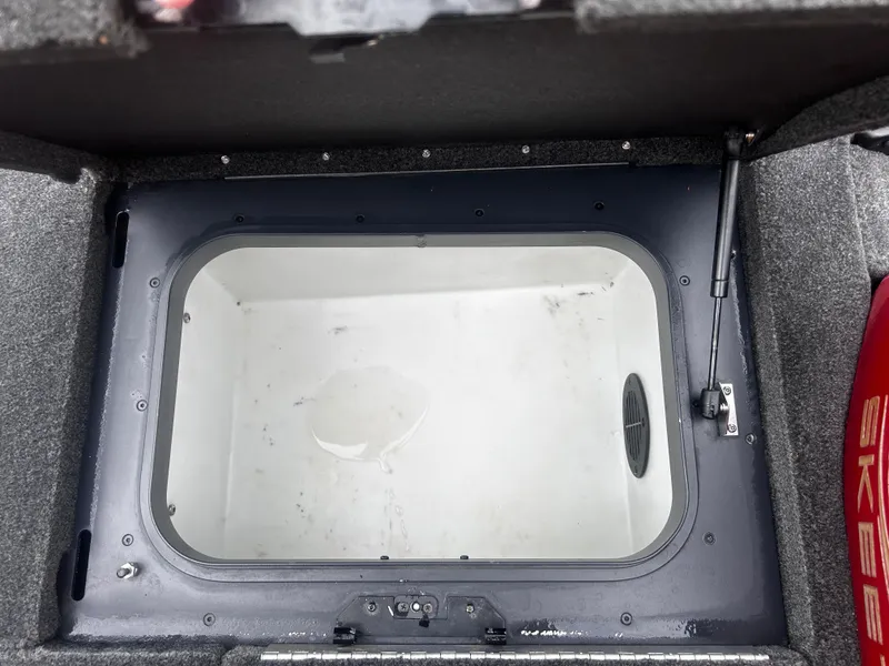 Slide: The Image of Skeeter 20i 2014 - 22