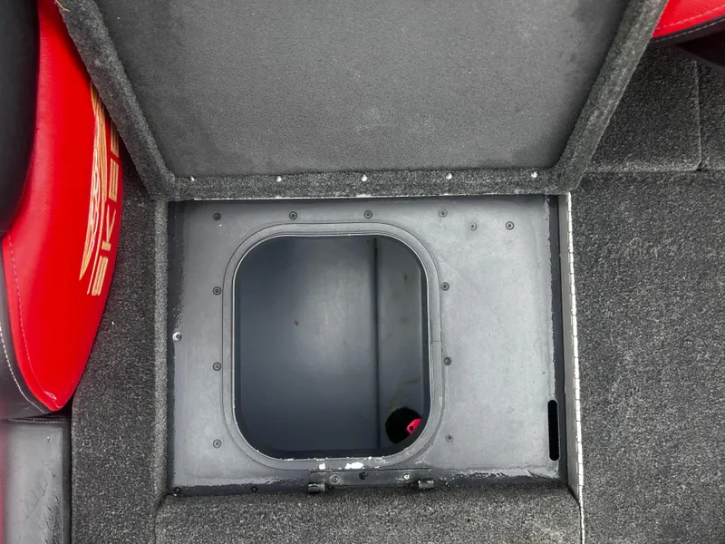 Slide: The Image of Skeeter 20i 2014 - 24