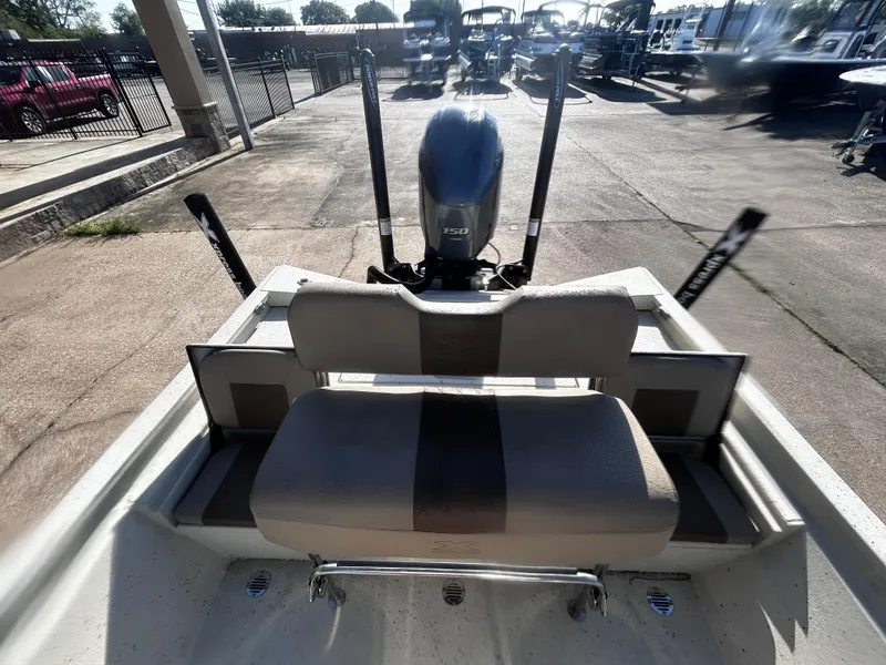 Slide: The Image of Xpress H22B 2022 - 15