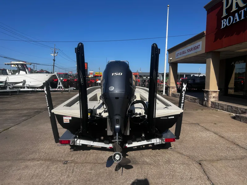 Slide: The Image of Xpress H22B 2022 - 8