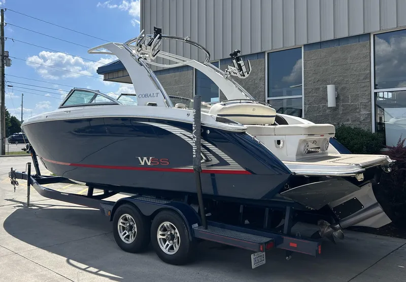 Cobalt R7 Surf 2018 for Sale | MarineSource