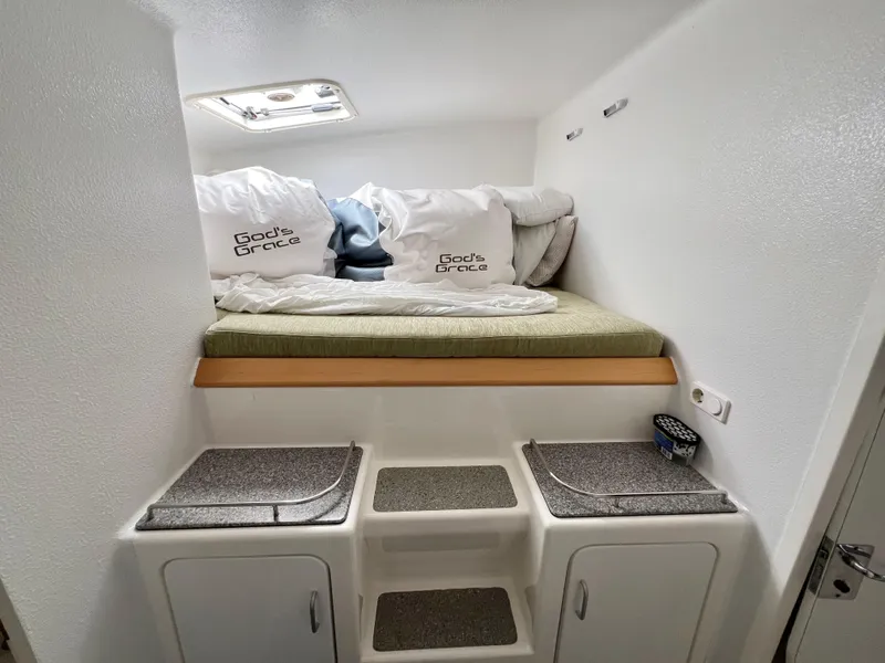 Slide: The Image of Voyage 500 2010 - 60