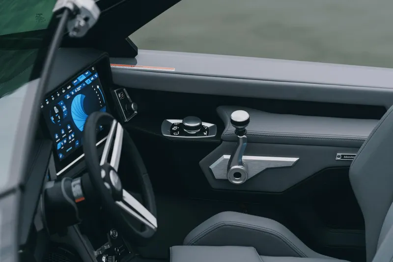 Slide: The Image of MasterCraft X26 2025 - 14