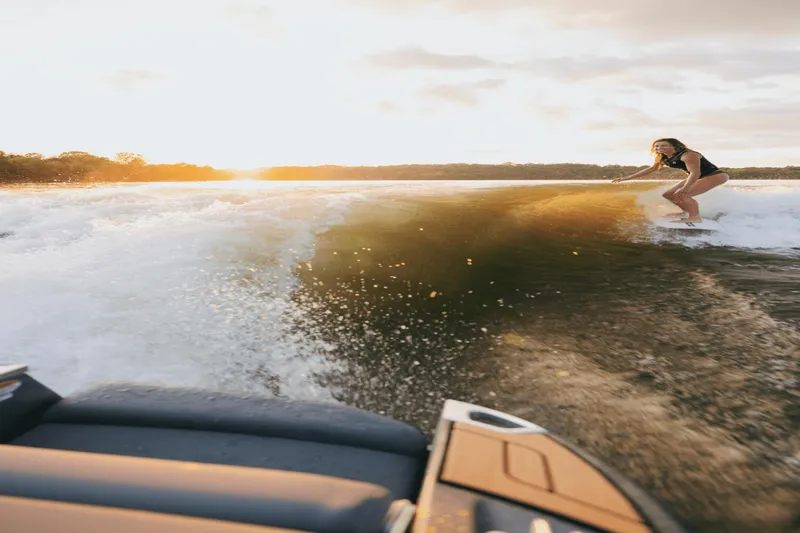 Slide: The Image of MasterCraft X26 2025 - 18