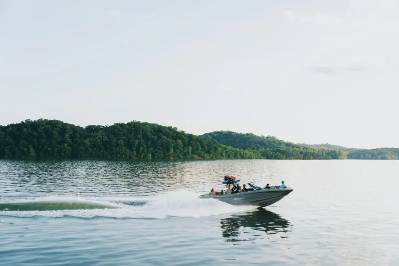 Slide: The Image of MasterCraft X26 2025 - 25