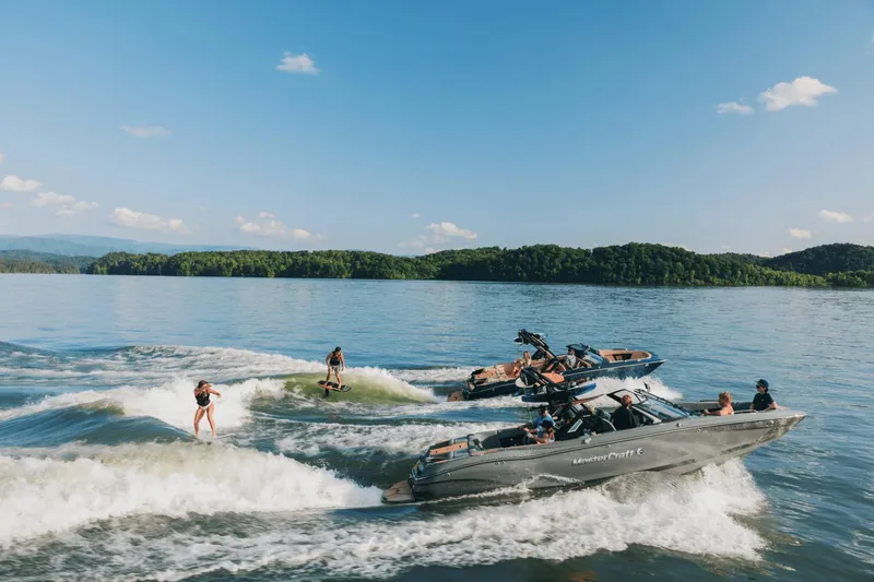 Slide: The Image of MasterCraft X26 2025 - 33