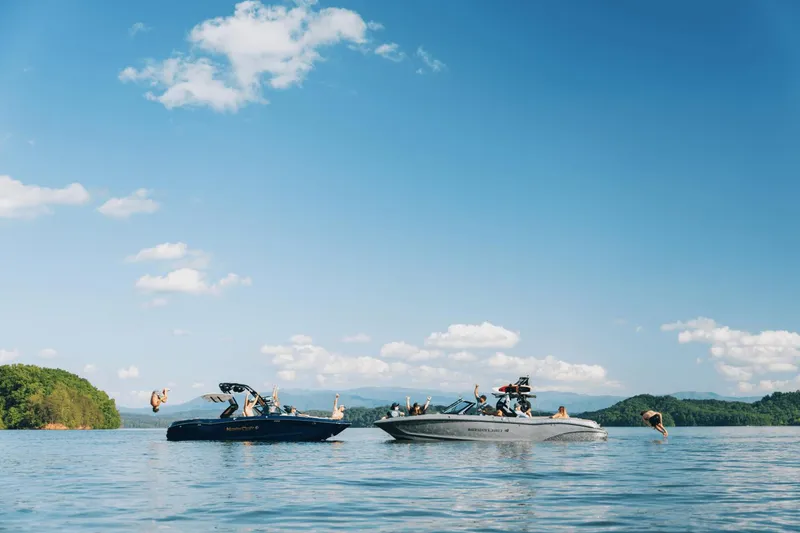 Slide: The Image of MasterCraft X26 2025 - 38