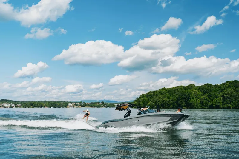 Slide: The Image of MasterCraft X26 2025 - 40