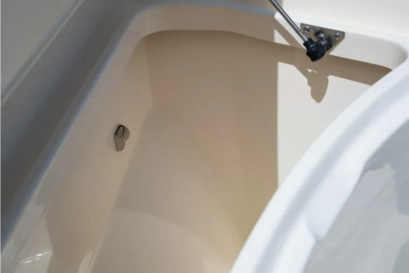 Slide: The Image of 2023-Scout-330-LXF-MarineMax - 46