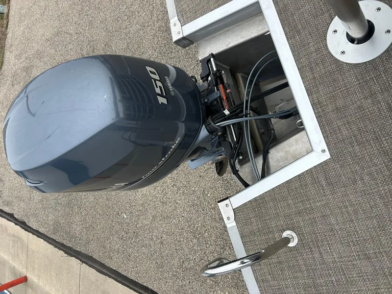 Slide: The Image of Bennington 2550 RCL 2014 - 50