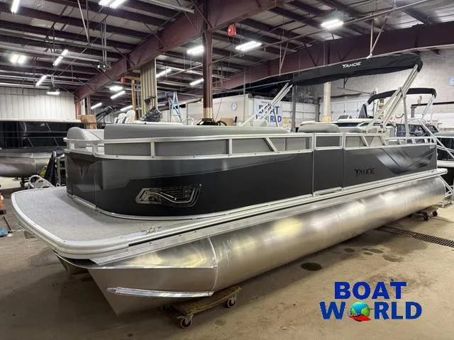 Slide: The Image of Tahoe Sport 2385 Swingback (VRB) Tritoon & Honda 4-Strok 2025 - 37