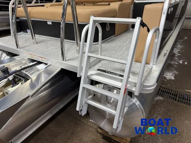 Slide: The Image of 2025 Tahoe Sport 2385 Tritoon with ladder and Honda 4-Stroke engine at Boat World. - 41