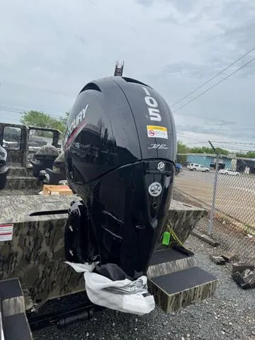 Slide: The Image of SeaArk 2072 MVJT Flatcat 2026 - 7