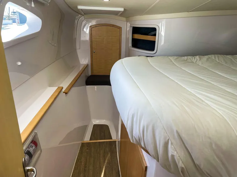 Slide: The Image of Seawind 1260 2023 - 61