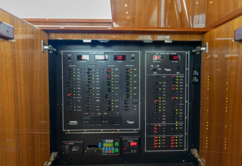 Slide: The Image of Viking 52 Convertible 2007 - 25