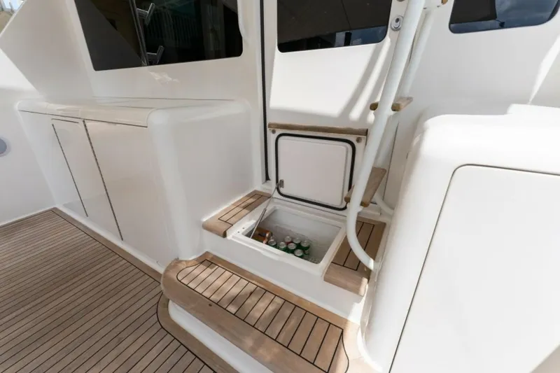 Slide: The Image of Viking 52 Convertible 2007 - 37