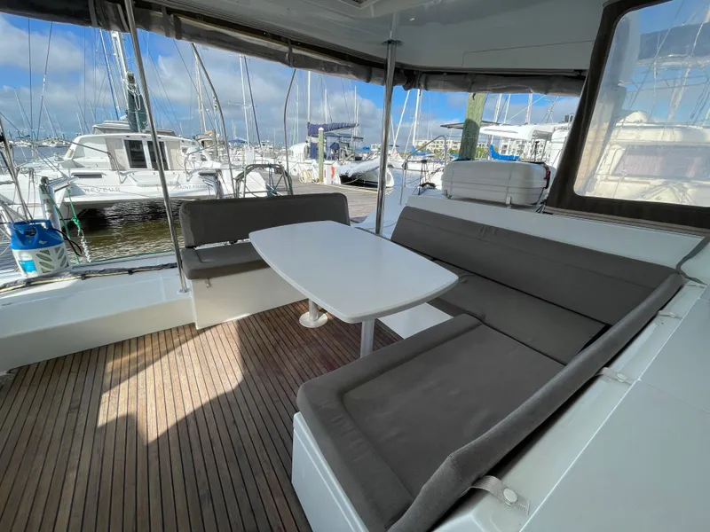 Slide: The Image of Lagoon 450 F 2016 - 112