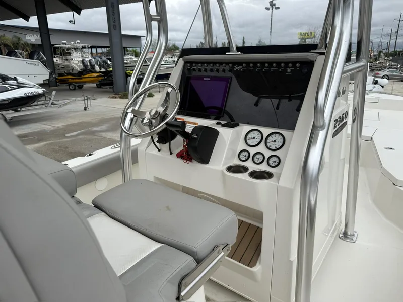 Slide: The Image of Ranger 2360 2018 - 5