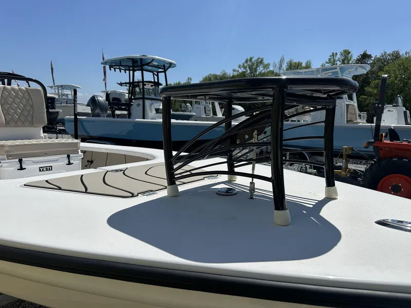 Slide: The Image of Xplor Delta 18CC GUIDE SERIES 2025 - 15