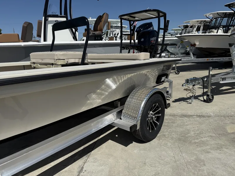 Slide: The Image of Xplor Delta 18 Tiller GUIDE SERIES 2025 - 2