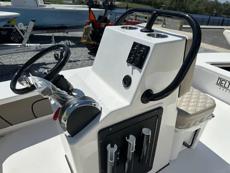 Slide: The Image of Xplor Delta 18CC GUIDE SERIES 2025 - 3