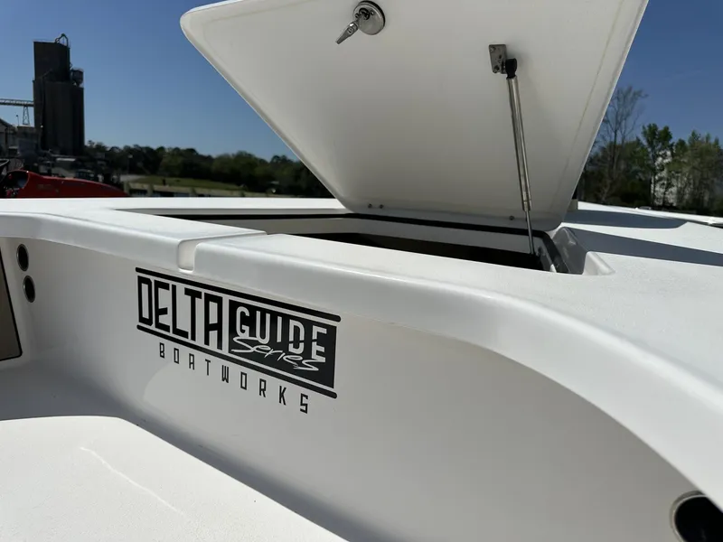 Slide: The Image of Xplor Delta 18CC GUIDE SERIES 2025 - 5