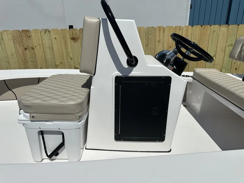 Slide: The Image of Xplor Delta 18CC GUIDE SERIES 2025 - 13